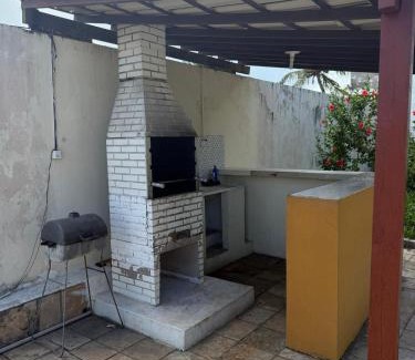 Guaibim Apartment | Apto com piscinas e pé na areia