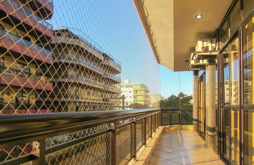 Braga Apartment | Apto incrível c Wi-Fi e piscina em Cabo Frio/RJ