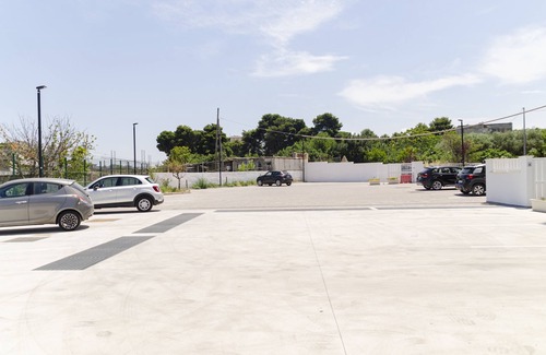 Municipio 1 Apartment | [ApuliaLux] Modern Apartment - SPA & Free Parking