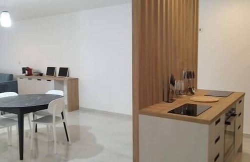 Qawra Apartment | Aqua Marine Apt.6 - Entire Unit