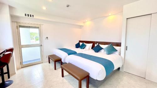 Maeda Apartment | Aqua shallows