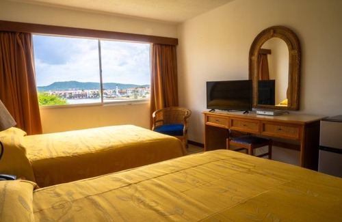Lecheria Hotel | Aqua Vi Marina Hotel & Suites