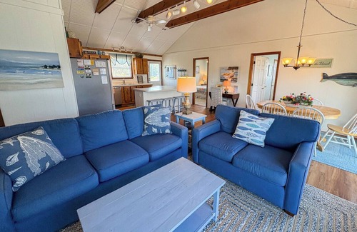 Carolina Dunes House | AquaDuck - Oceanside home in Duck with an easy walk to the ocean and sound!