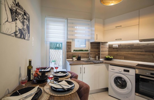Itea House | Aquamarine- beach flat in Itea