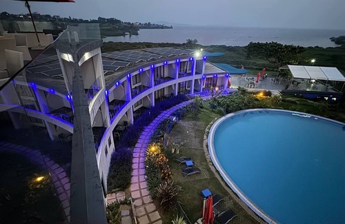 Kampala Apartment | Aquarius 2 bedroom with Lake View