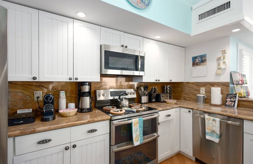Stuart House | Aquarius North: 7BR/5BA luxury beach house w/heated pool + spa, dock & more!