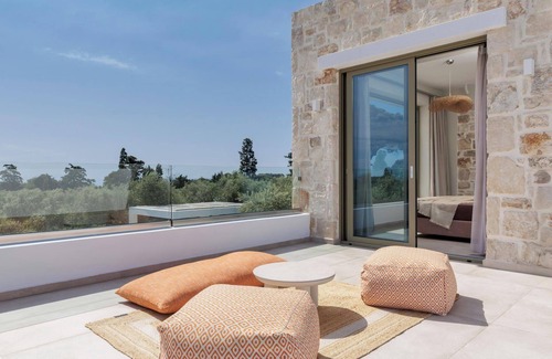 Vasilikos Villa | Aquatic - Two Bedroom Villa, Sleeps 4