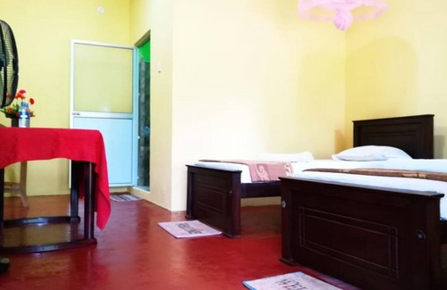 Kimbissa House | Araliya self Cooking Resort- Dambulla Unit 5 #Family room