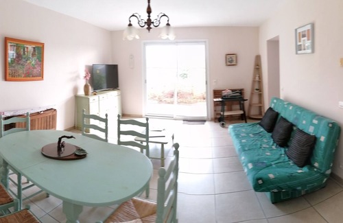 Laure-Minervois House | Aramont cottage house in a quiet area