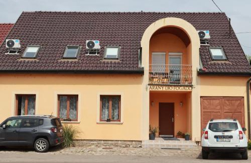Eger House | Arany Dió Fogadó