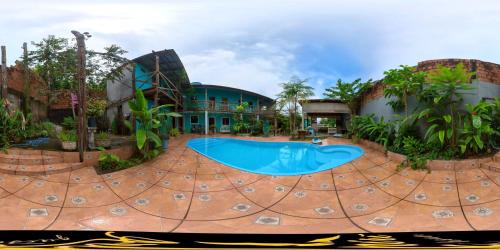 Flores House | Arapiri Guest House