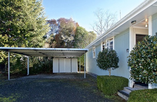 Owhango Cottage | Arapito - Owhango Holiday Home