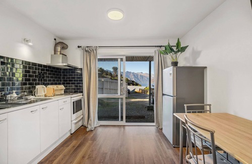 Fernhill House | Arawata Retreat - Queenstown Mountain Serenity