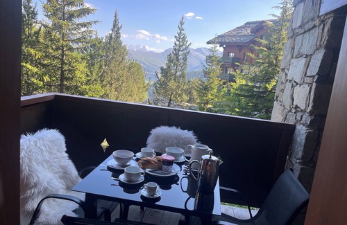 Arc-1950 Apartment | Arc 1950 ski in ski out 5*,Just refurbished 2bed 2bath apart Mont Blanc View