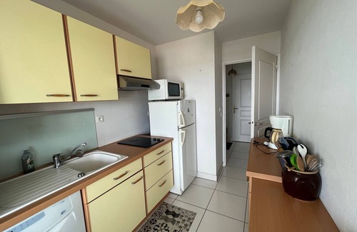 Arcachon Apartment | Arcachon - Cozy T2 by the beach with private parking