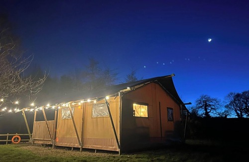 Wrexham Cabin | Arcadia Safari Tent in private 5 acre field