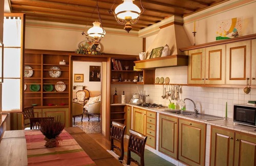 Feltre Apartment | Archè house. Bright apartment in the historic center of the ancient city of Feltre