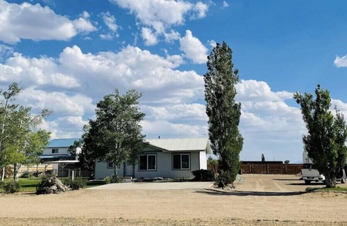 Blanca House | Archie's Place: 20 minute's from the Great Sand Dunes