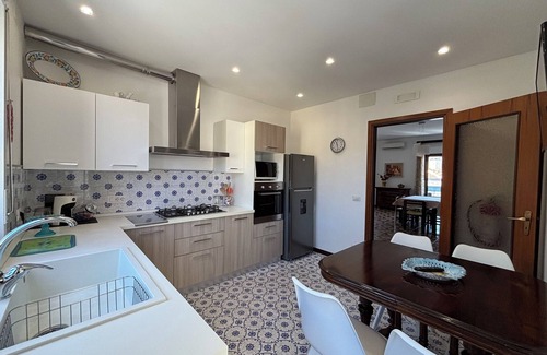 Cefalu Apartment | Archimedes Lounge in Cefalù