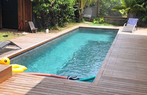 Etang Sale Les Bains Villa | architect-designed villa with pool