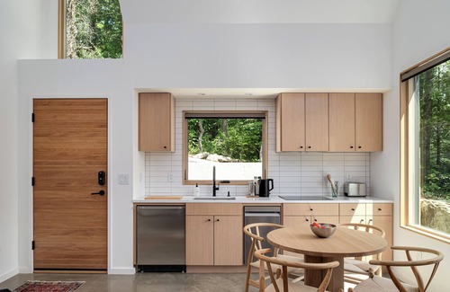 Weaverville House | Architect-Designed 3BR Forest Retreat Near Asheville