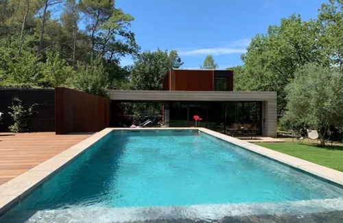 Cabries House | Architect-designed villa in the heart of nature between Aix-en-Provence and Marseille
