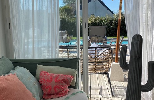 Landunvez House | Architect house on enclosed garden of 1000m2 and heated pool