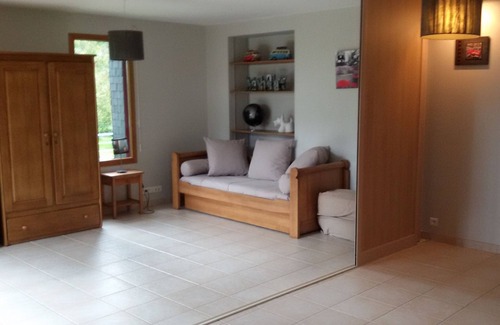Baden House | Architect house on the banks of the Auray river on 2000 m2 of pine forest