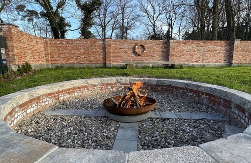 Muritz House | Architect's house with open gallery and large garden near the lake