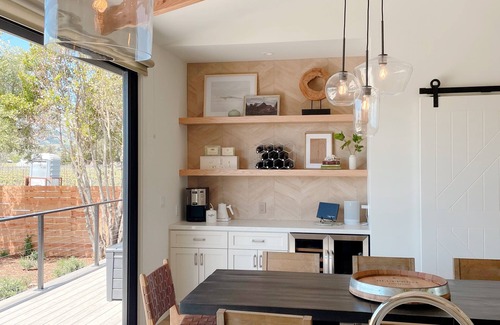 Sonoma House | Architect’s Poolside Vineyard Residence - 7 Min from Sonoma Square