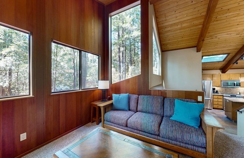 Sea Ranch House | Architectural Gem with Forest View, Close to Trails - Access to Shared Pools