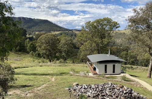 South Bowenfels Cabin | Architectural Mountain Eco Pod