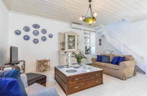 Elios Villa | Archodiko at Palio Klima