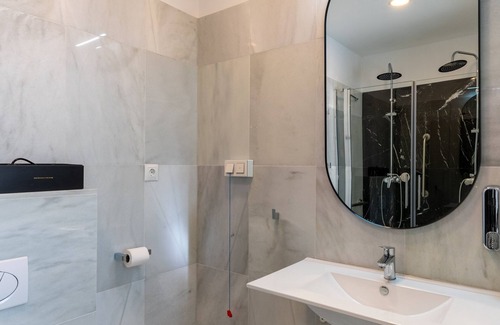 Historical Center Hotel | Arco de la Seda Ático Suite