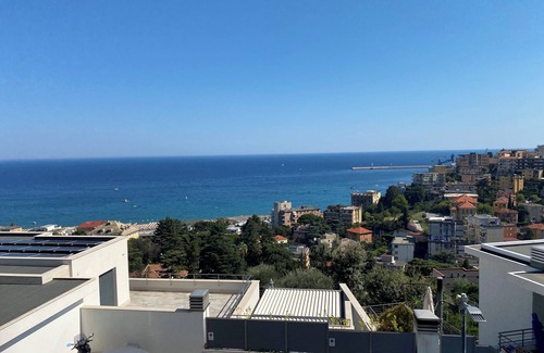 Albissola Marina Apartment | Arcobaleno Apartment 500 meters from the sea