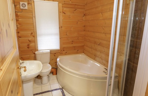 Ballinagleragh Cottage | ARDCUILLEAN, pet friendly in Ballinaglera, County Leitrim