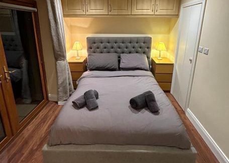 Kinsale House | Ardkilly Ridge, Kinsale Town,Sleeps 8