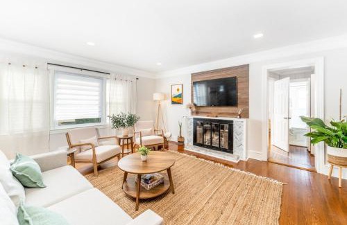 Winston - Salem House | Ardmore Neighborhood Gem - pet and kid friendly