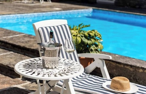 Clonakilty Cottage | Ardnavaha House Poolside Cottage 5nn