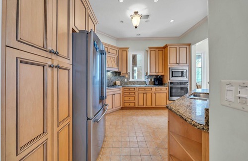 Sunnyside House | Are We There Yet? BEACHFRONT Villa in Carillon Beach—5 Bd & Guest House