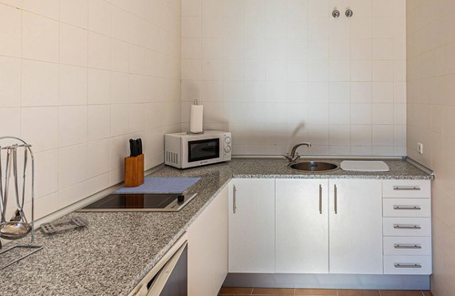 Valencia de Alcantara Apartment | Are you dreaming of a comfortable vacation with a view of the mountains?