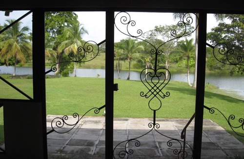 Arenosa House | Arenosa Panama Gated Lakefront Farm with 3000 Sqft Home