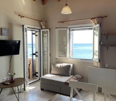 Agia Pelagia Apartment | ARETOUSA