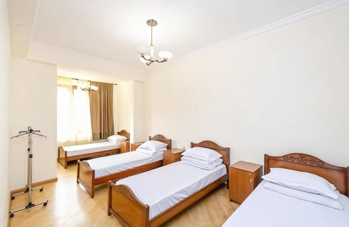 Kentron Hotel | Areva Hostel