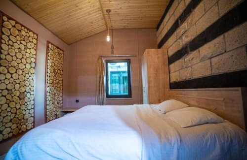Erebuni House | Arevik Resort Cottages