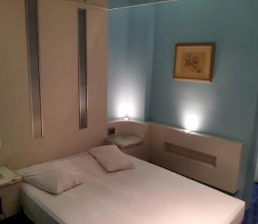 Skaramangas Hotel | Argo