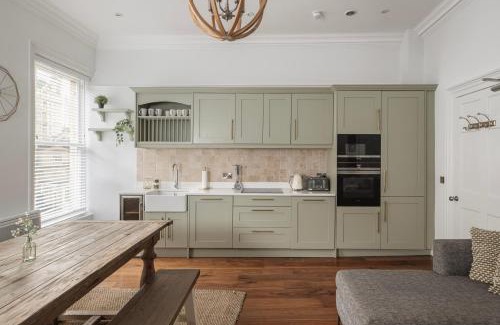 Bath Apartment | Argyle - Stunning 5 bed Luxury Home - Pulteney Bridge, Bath