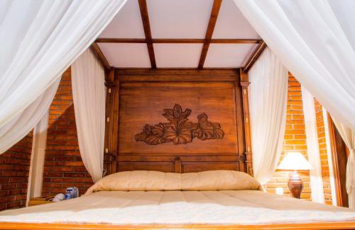 Kemenuh House | Ari La Homestay