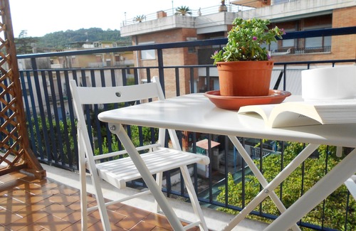 Scauri Apartment | Aria di mare a due passi dalla spiaggia, con parcheggio