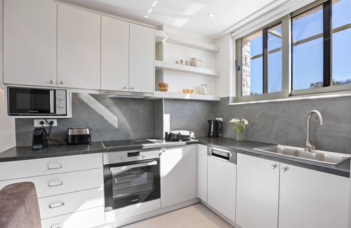 Pyrgos Psilonerou Villa | Ariadne Villa placed just a few hundred meters from the beach.